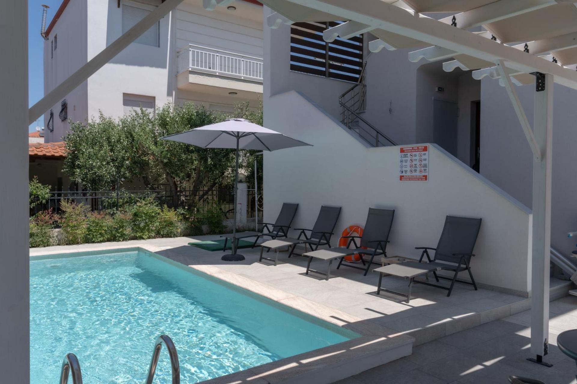 Sunshine Rooms And Suites เนอาวรัสนา ภายนอก รูปภาพ